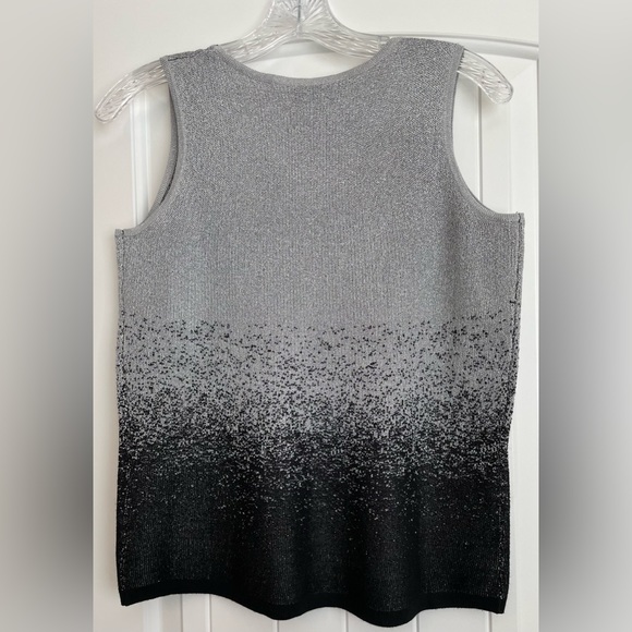 Draper’s & Damon’s black and silver metallic short sleeve sweater. women’s. - Picture 2 of 7